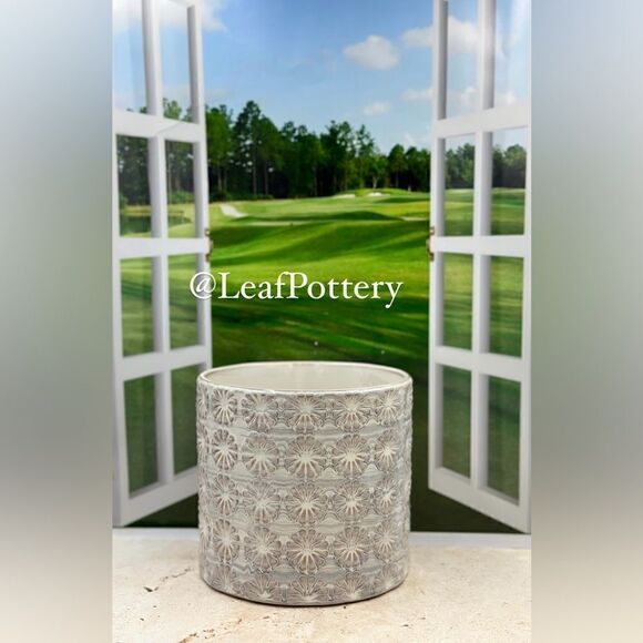 Village Flower (MD) Gray/ Tan Ceramic Planter Pot without drainage hole - Picture 5 of 10